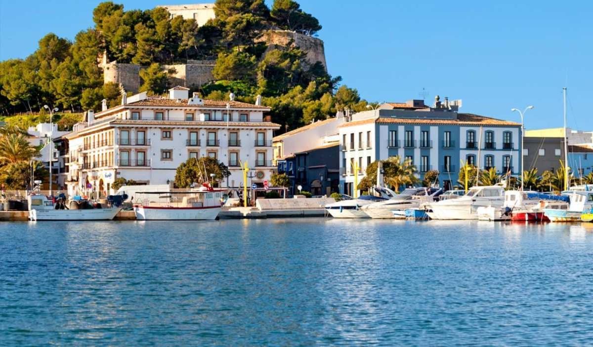 Atico En Primerisima Linea De Playa!!! Denia Ngoại thất bức ảnh