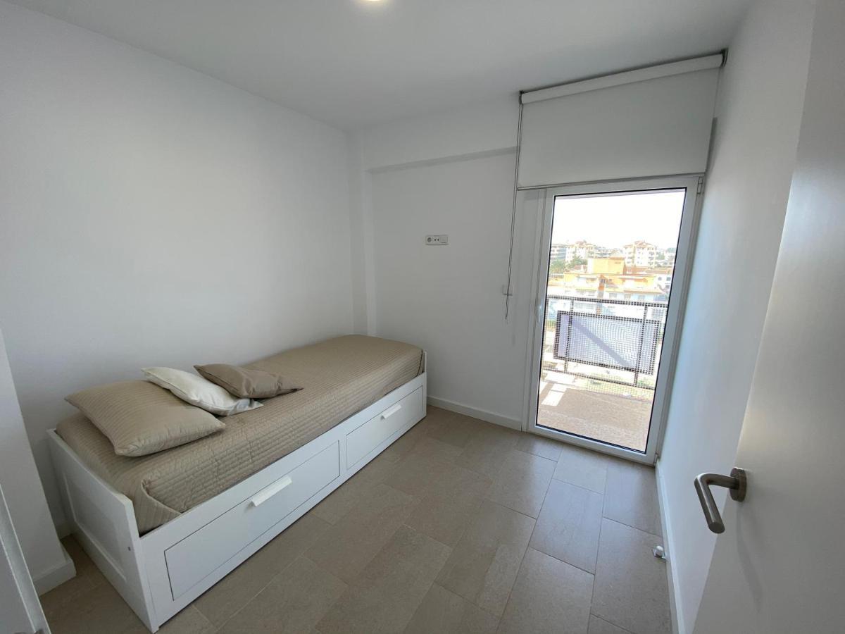 Atico En Primerisima Linea De Playa!!! Denia Ngoại thất bức ảnh